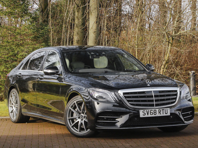 Black Mercedes S class Chauffeured limousine